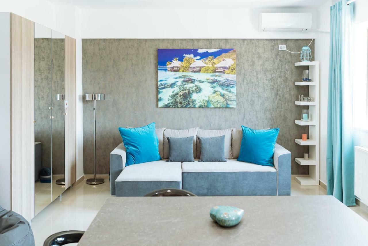 Ferienwohnung Luxury Flat 9 Near Metro Bukarest Exterior foto
